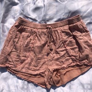 american eagle soft pink shorts